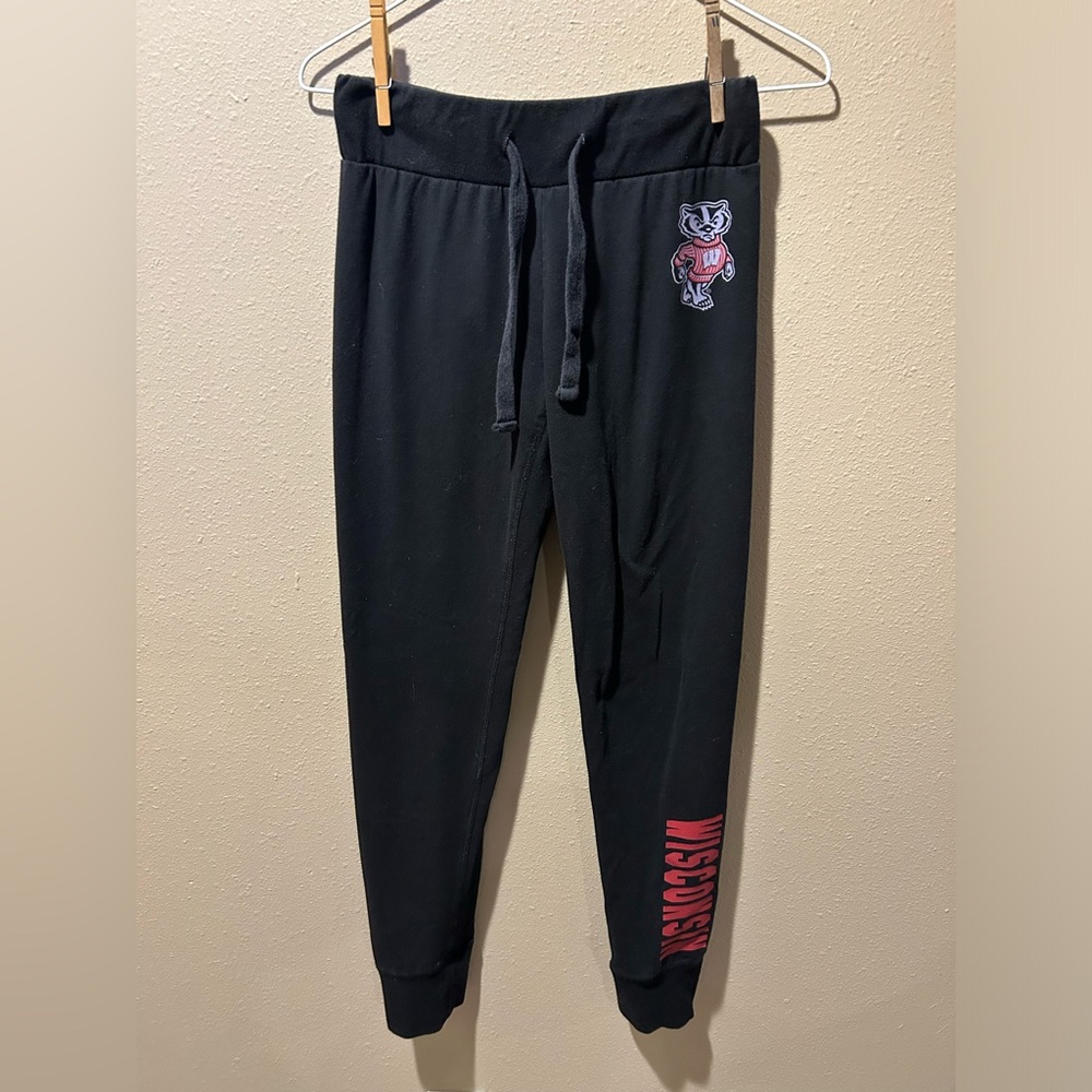 Wisconsin‎ Badgers Joggers